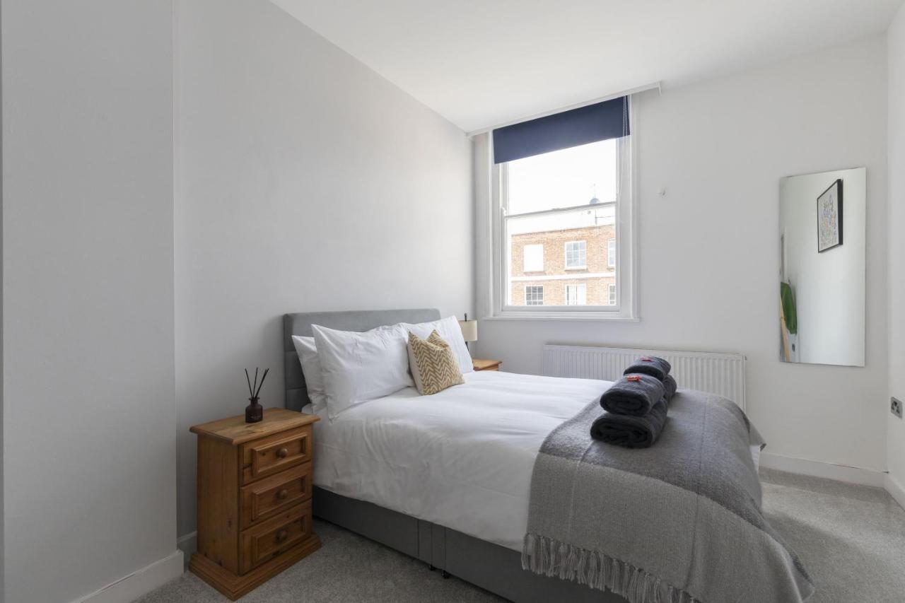 Beautifully Presented Newly Renovated City-Centre Apartment In Cheltenham Exterior foto